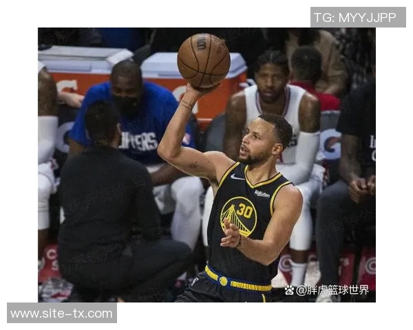 小香农替补出战17分钟狂砍18分全场7投全中展现超强实力 小香农替补出战17分钟狂砍18分全场7投全中展现超强实力